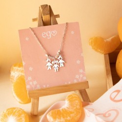 Cadena 2 niños y 1 niña con...