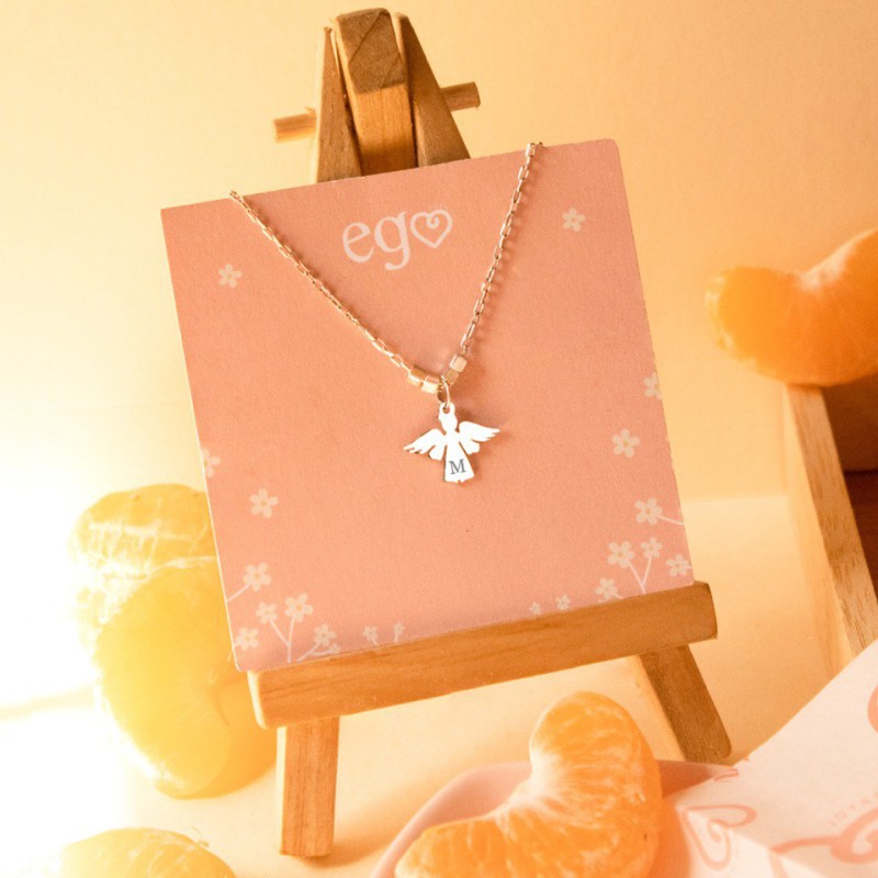 Cadena ángel con inicial