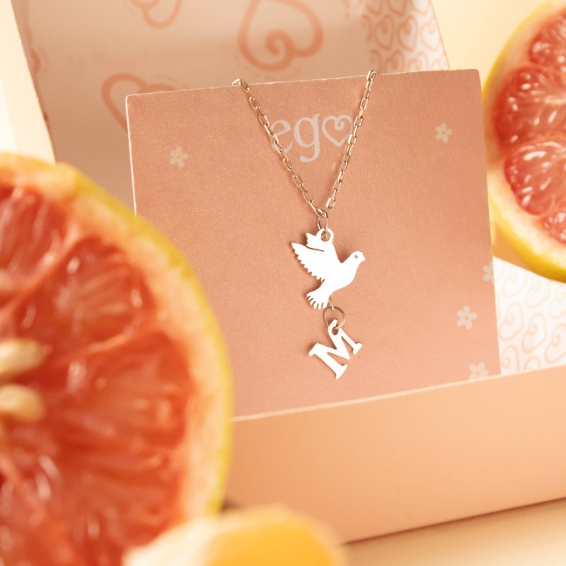 Cadena paloma e inicial