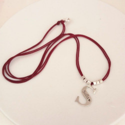 Collar de incial con nombre
