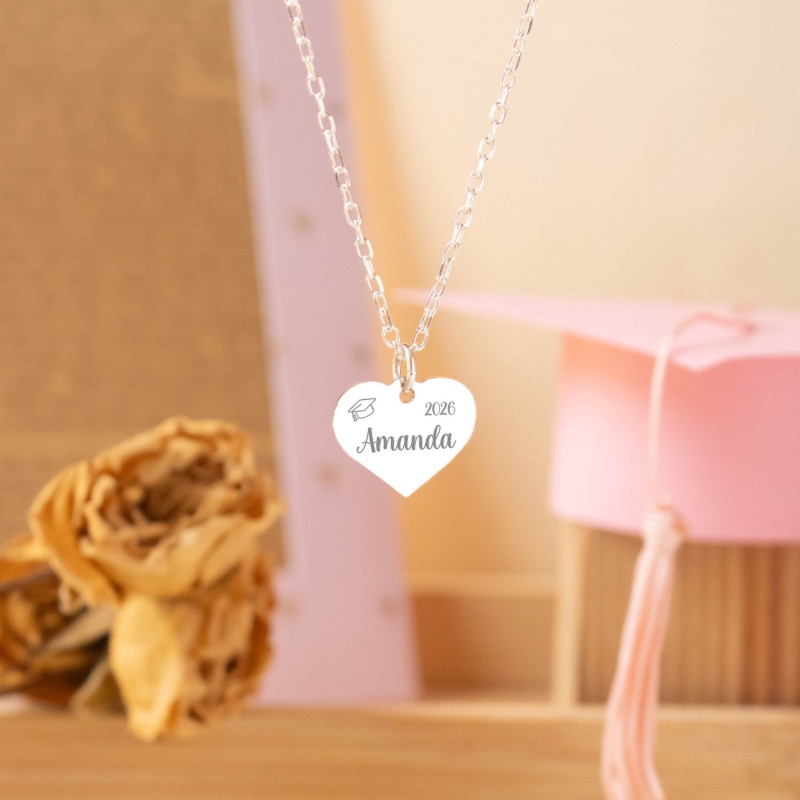 Cadena corazón grabado de graduación